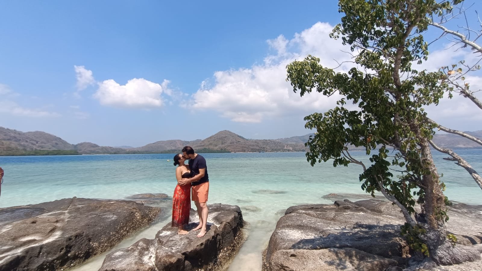 SECRET ISLAND TOUR