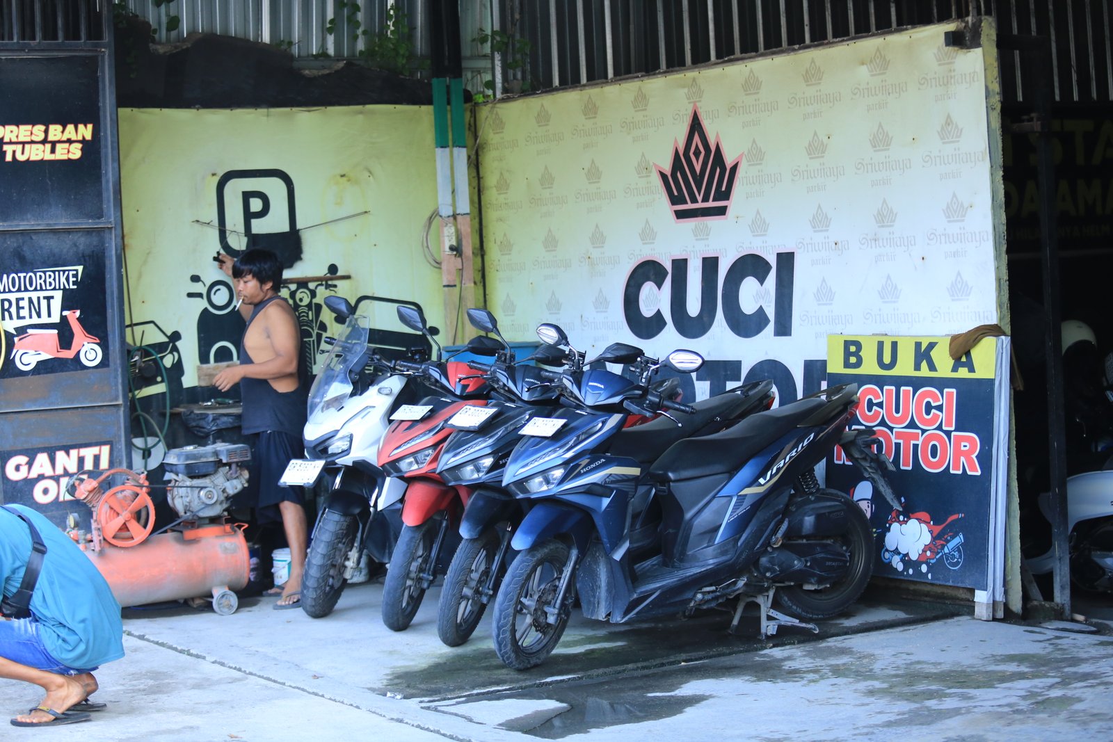 ADV MOTOR BIKE